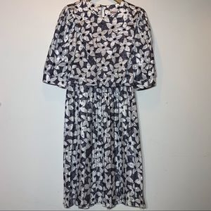 EUC Vintage Petite Perceptions‎ Blue and White Floral Dress